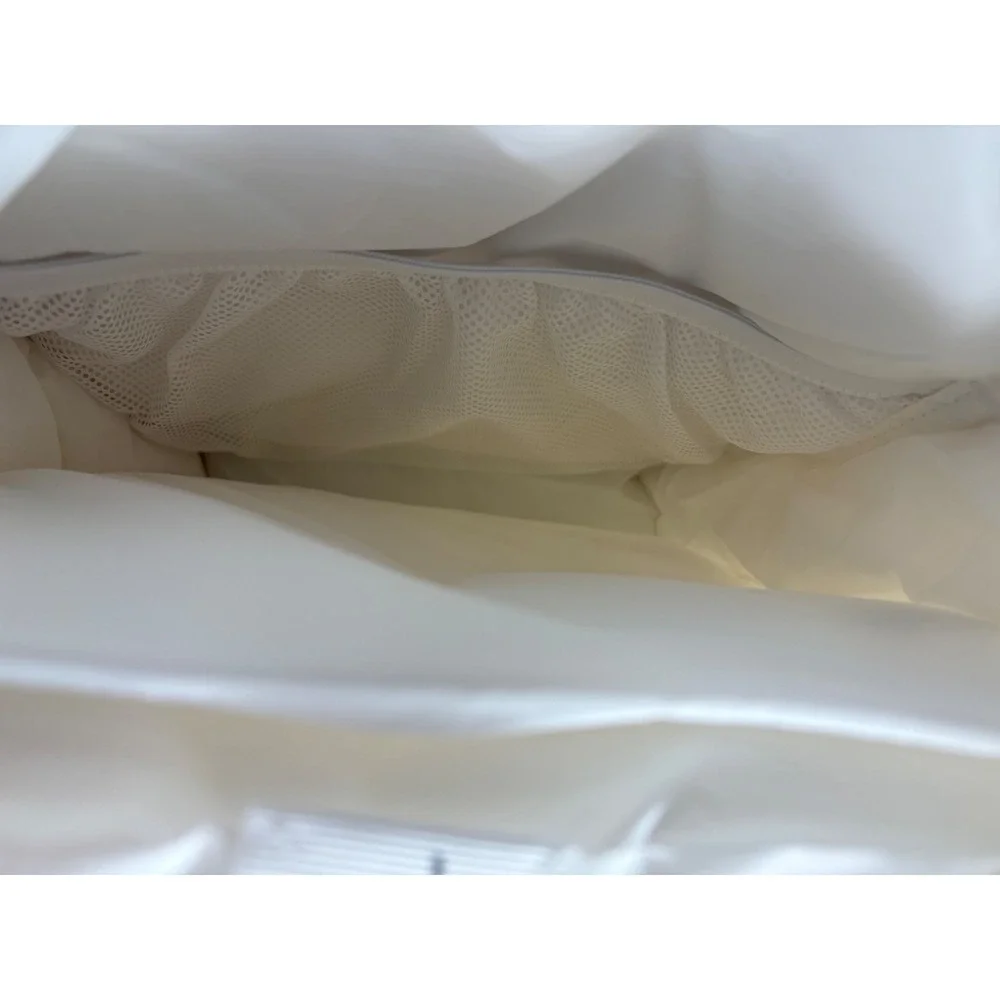 OFFLINE By Aerie Puff Love Backpack White Quilted Puffer School Gym Travel Bag